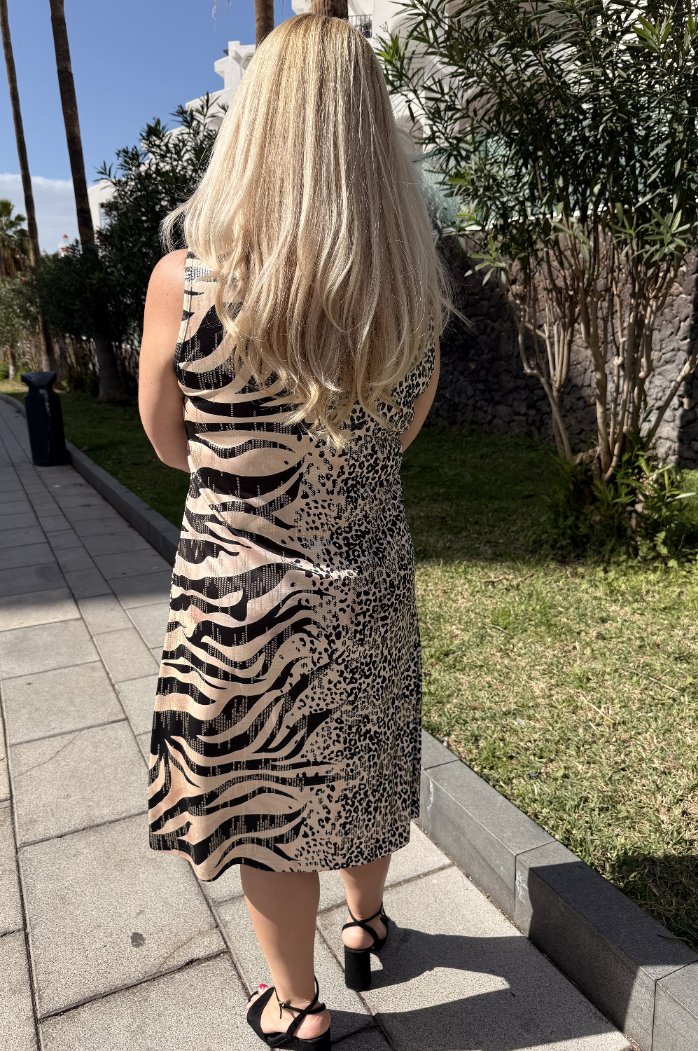 A00480 - Vestido Savage