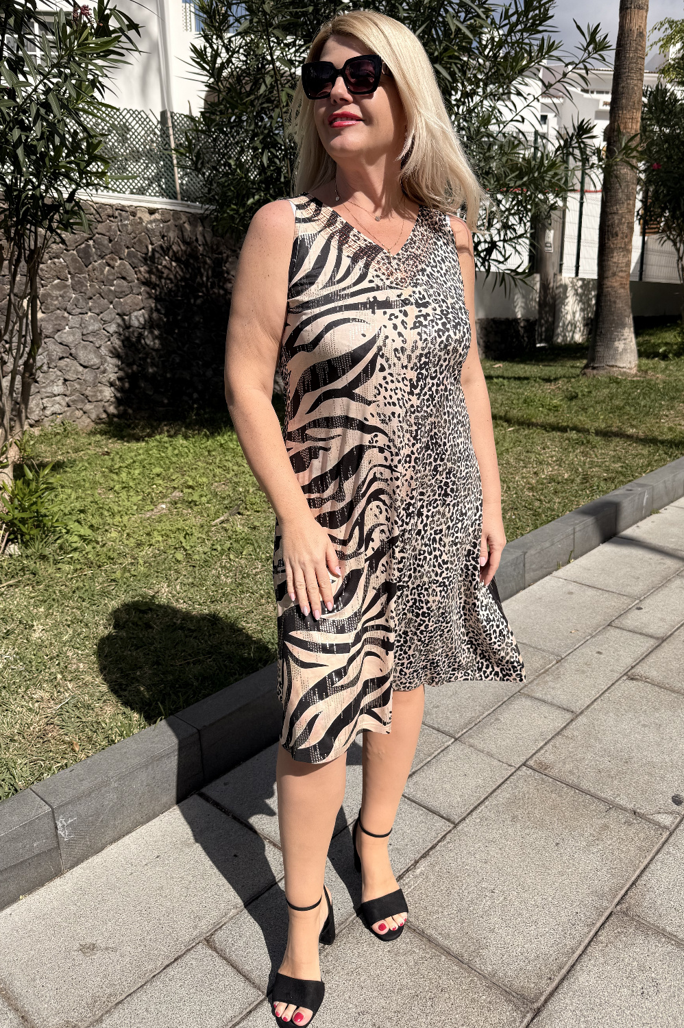 A00480 - Vestido Savage