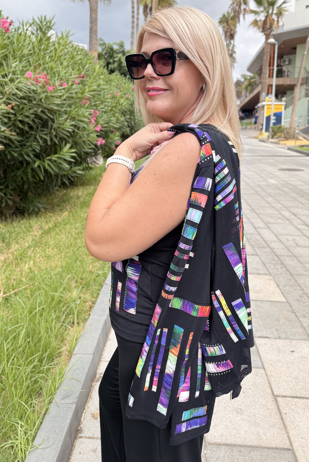 B00989 - Camiseta Arcoiris