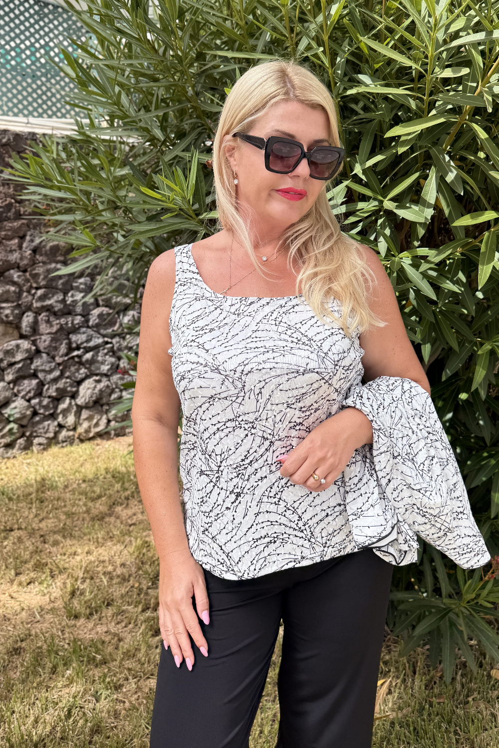 B00994 - Camiseta Snow