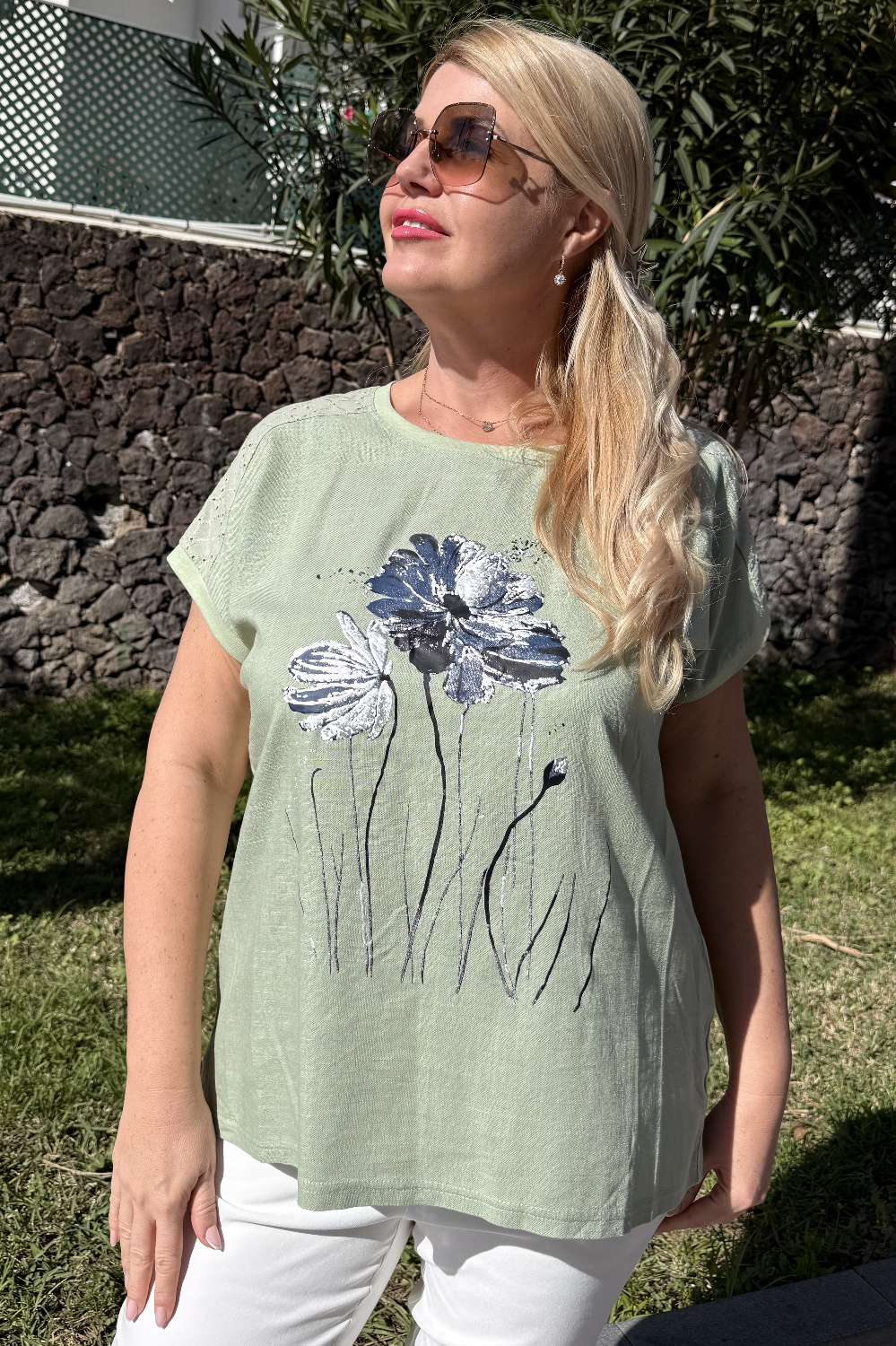 B01035 - Camiseta Oliva
