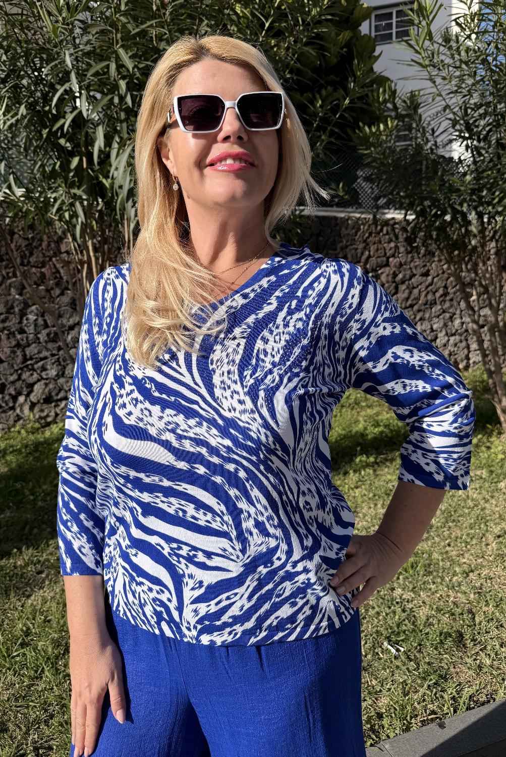 B01042 - Camiseta Sapphire