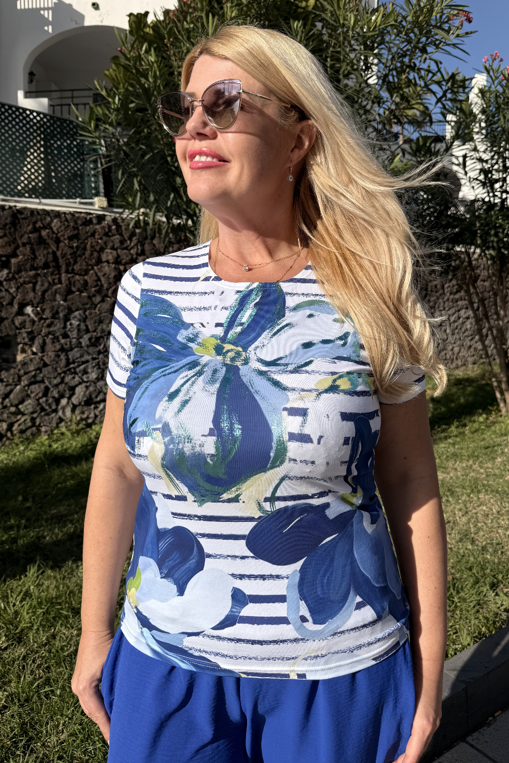 B01043 - Camiseta Sapphire