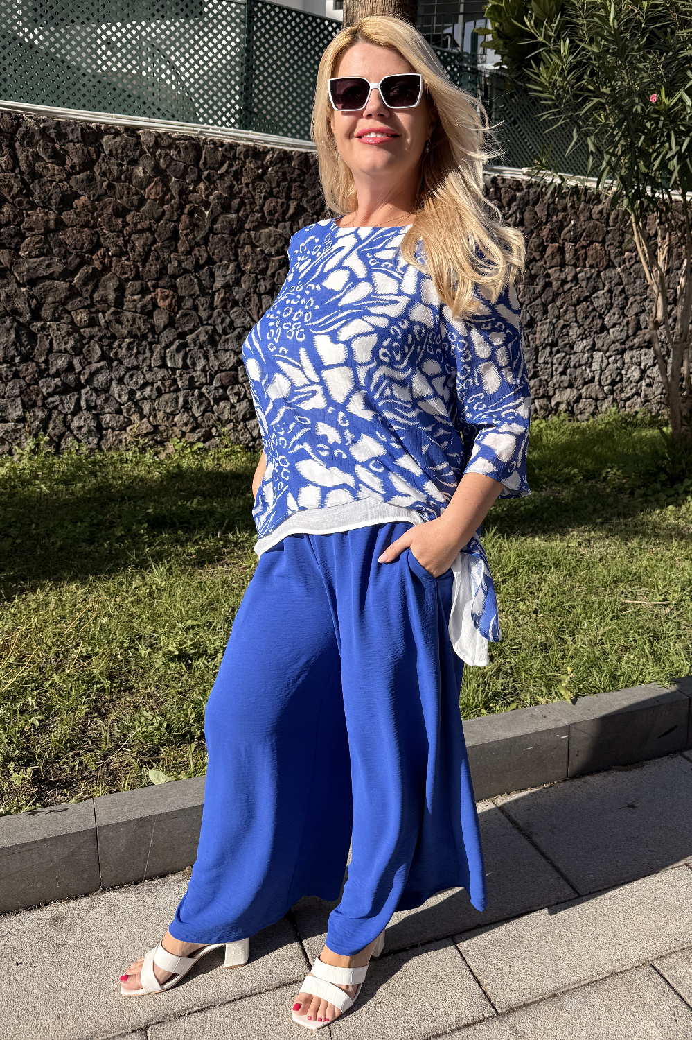 B01045 - Blusa Sapphire