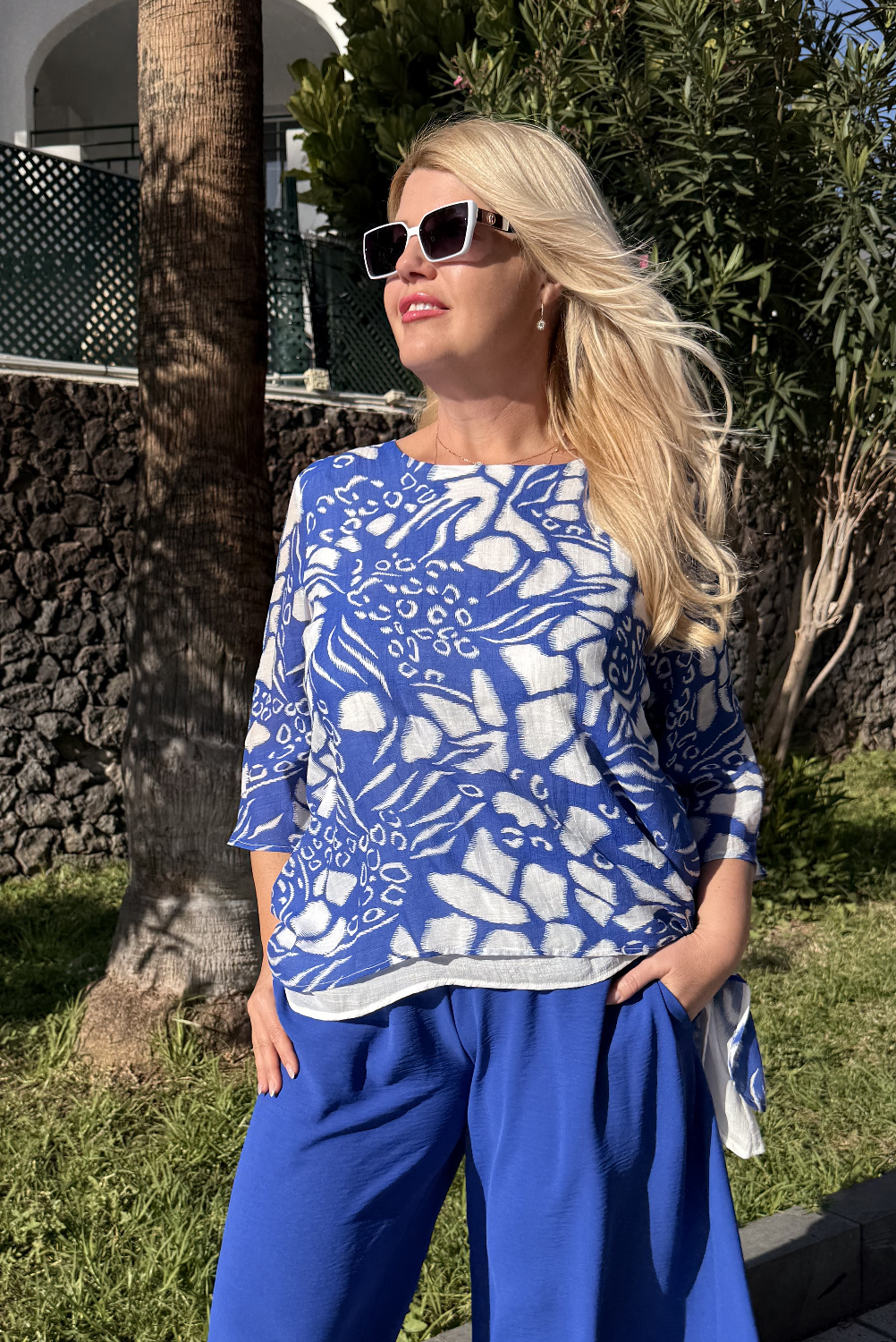 B01045 - Blusa Sapphire