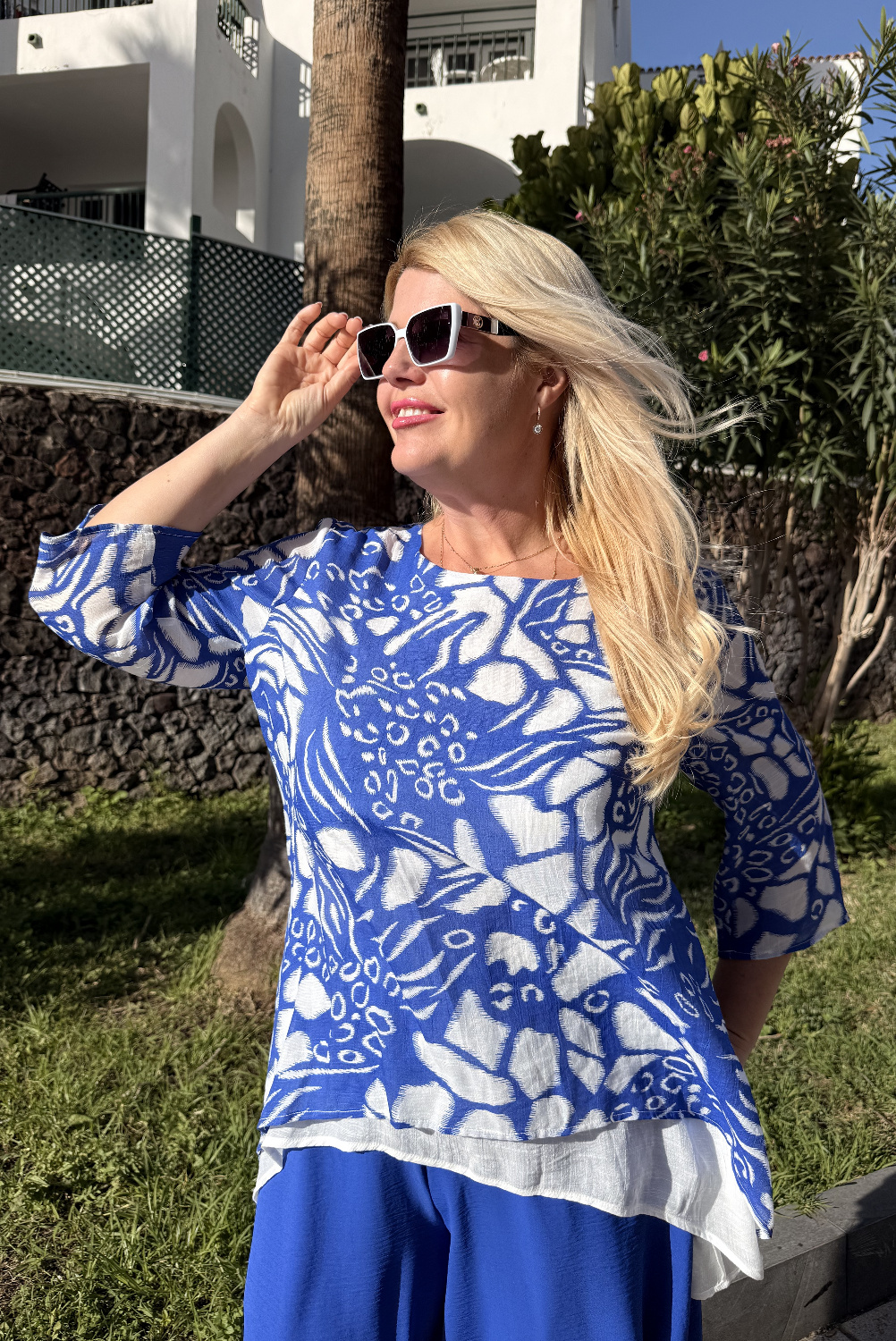 B01045 - Blusa Sapphire