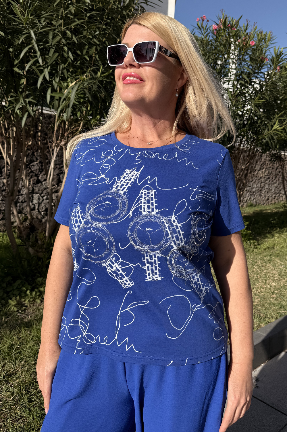 B01046 - Camiseta Sapphire