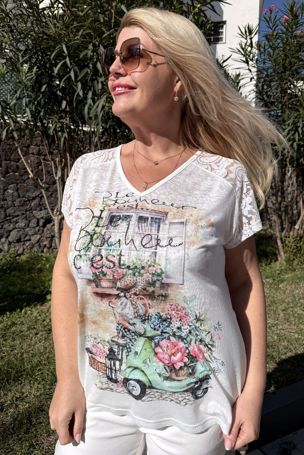 B01054 - Camiseta Serena