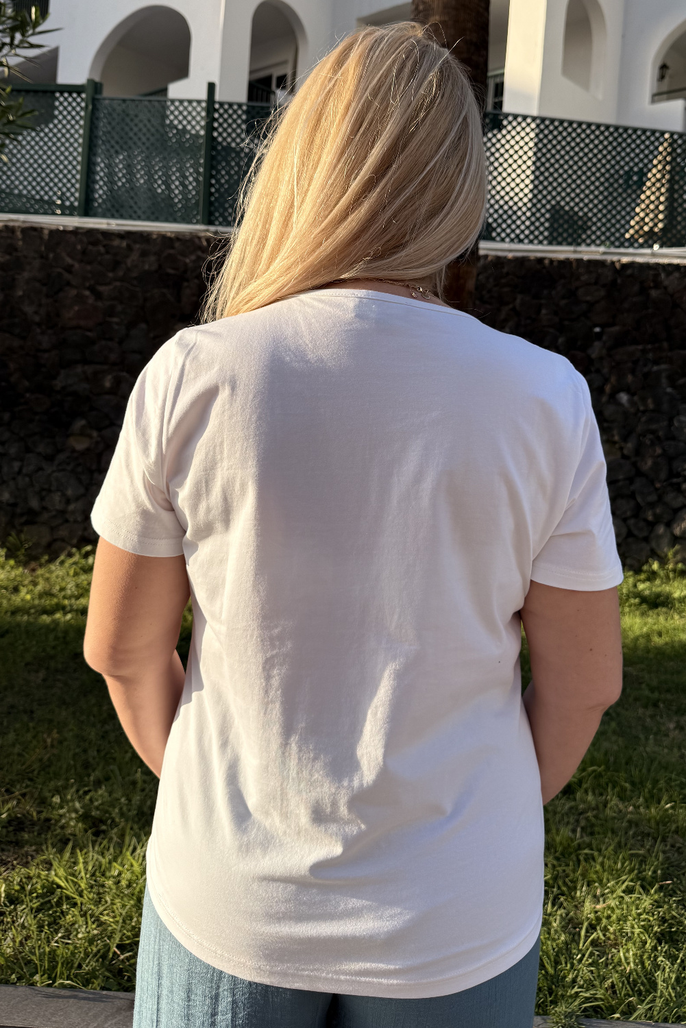 B01055 - Camiseta Aura