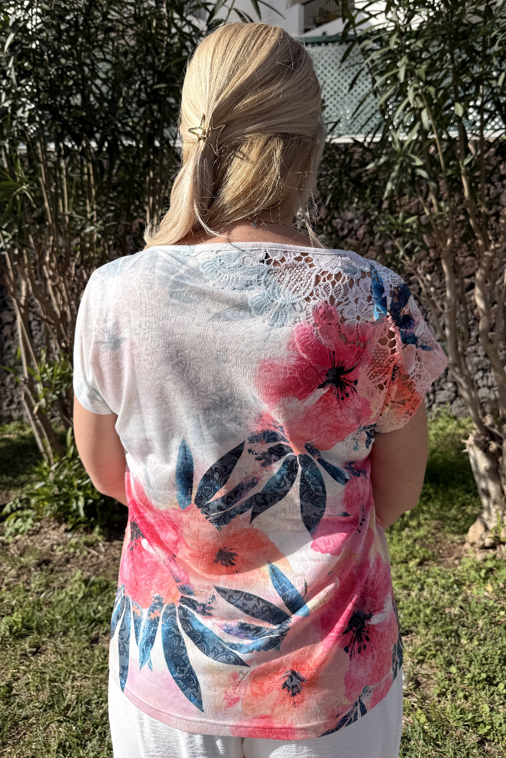 B01062 - Camiseta Corales