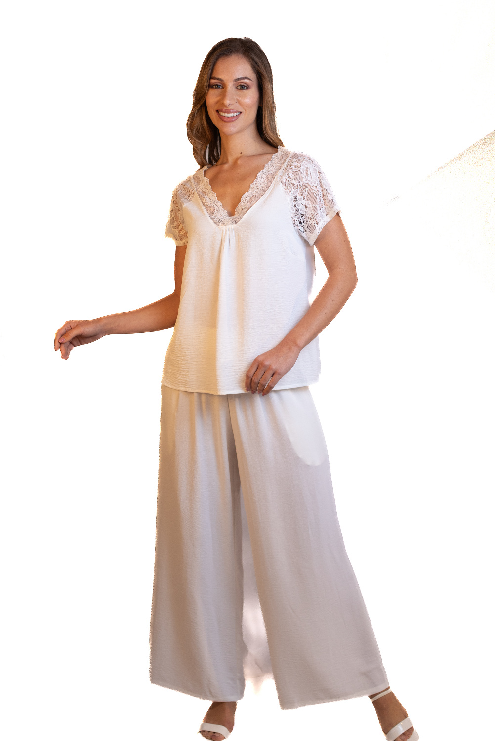 BA0757 - AL 13929 Camiseta lisa con encaje