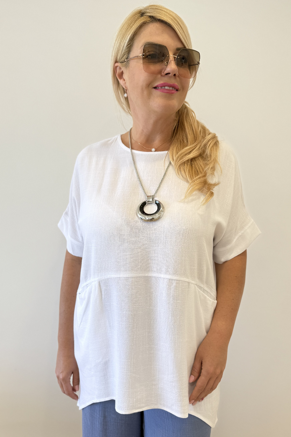 BA0849 - AL 16033 Camiseta Blanca manga corta 