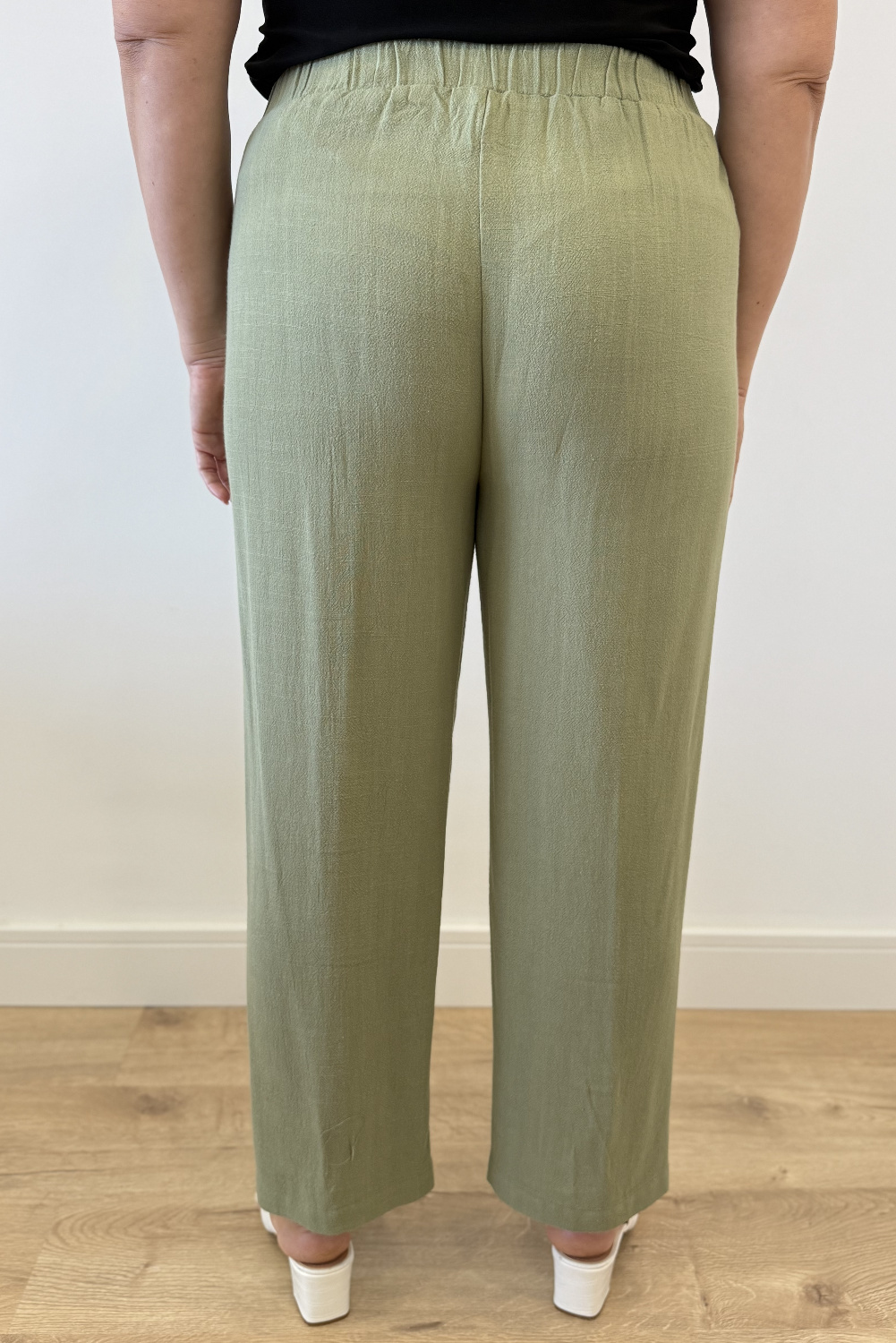 BA0850 - AL 16034 Pantalon ancho color khaki 