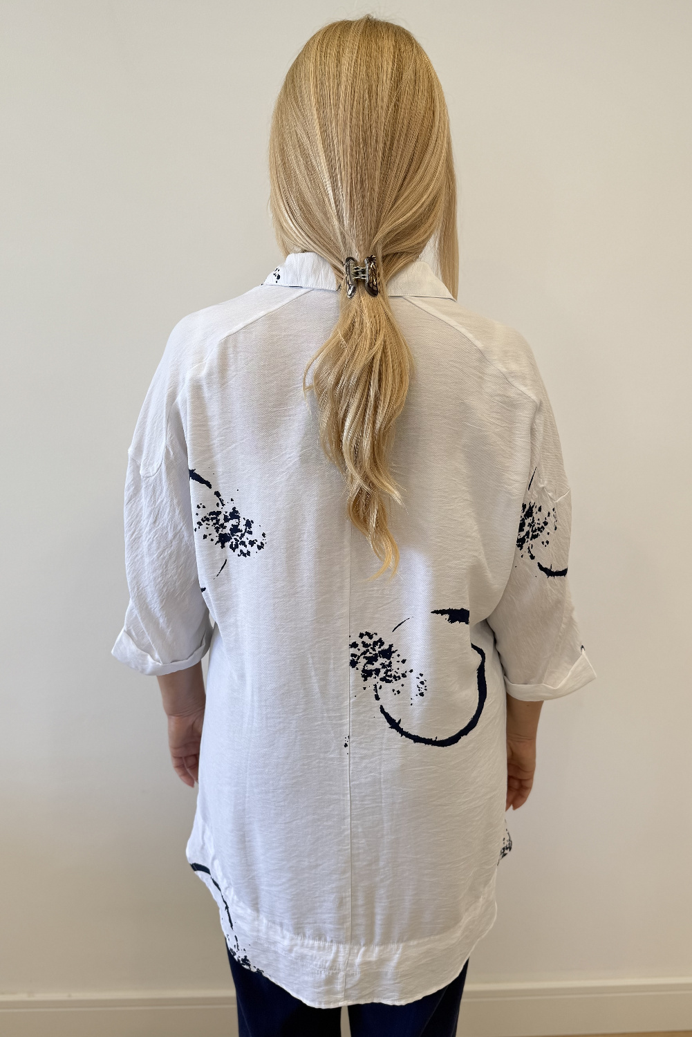 BA0853 - AL 16041 Camiseta blanca con botones 