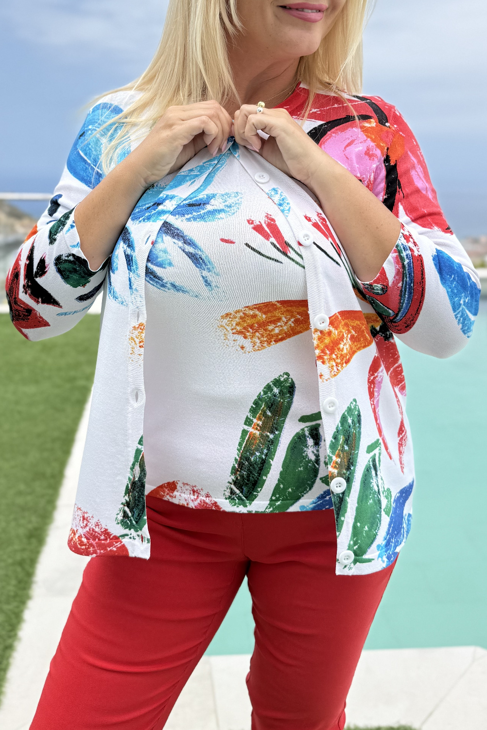 DC0168 - AL 15130 Chaqueta blanca flores 