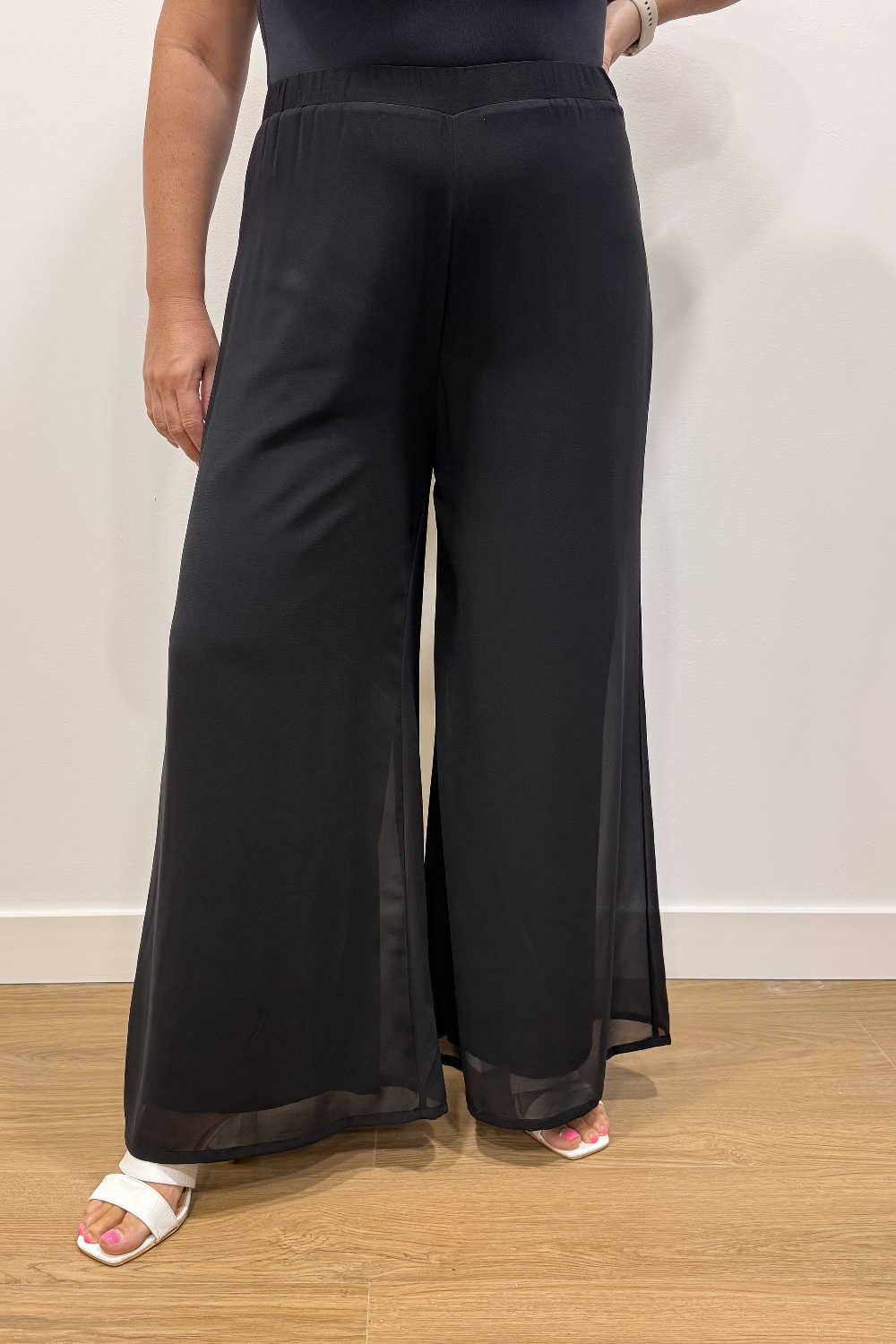 E00112 - Pantalón Carmín