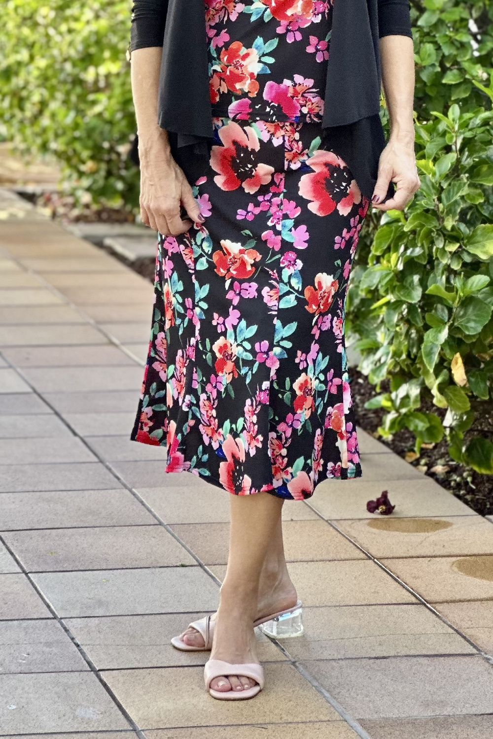 FA0009 - AL 13327 Falda floral elegante