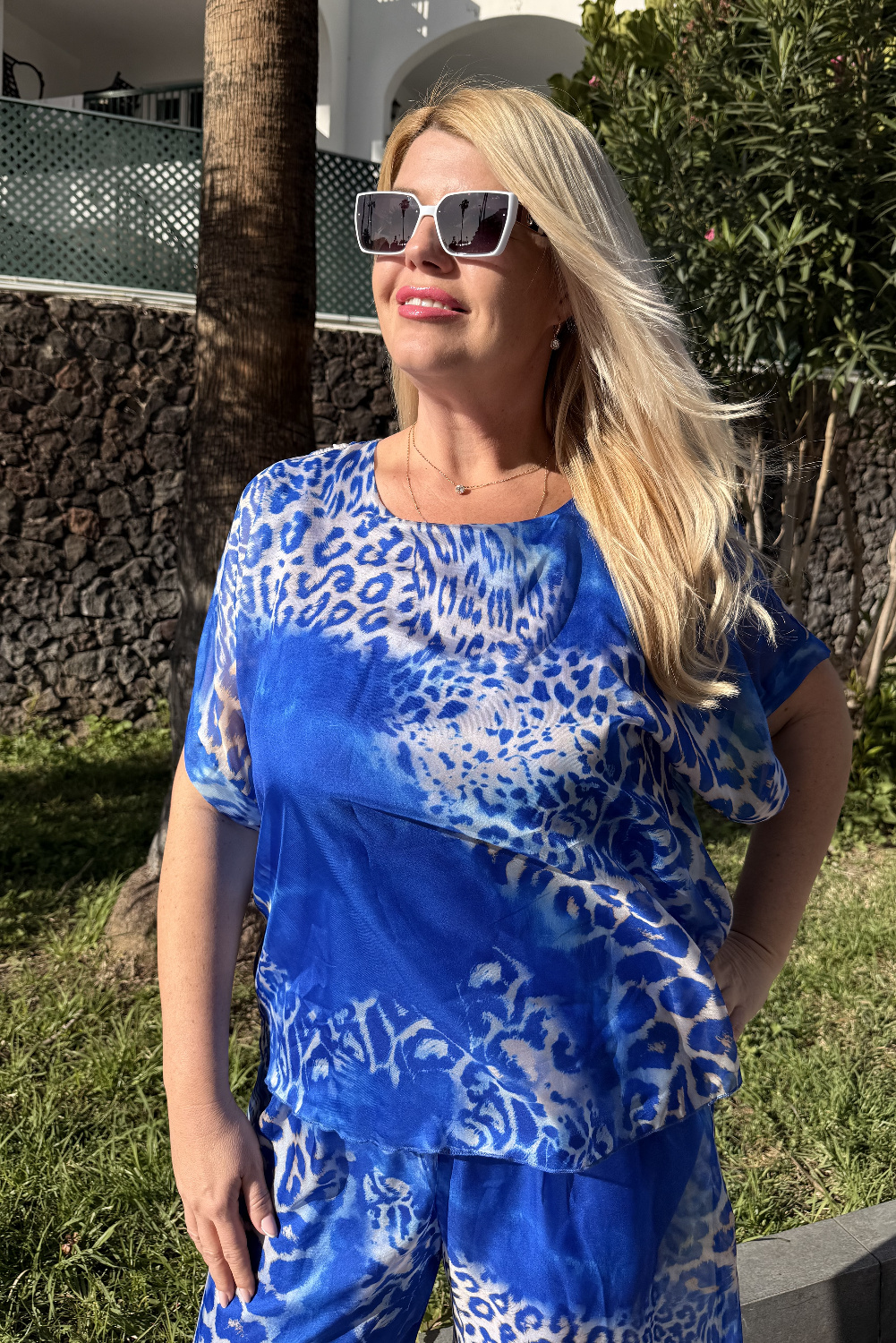 G00082 - Blusa Sapphire