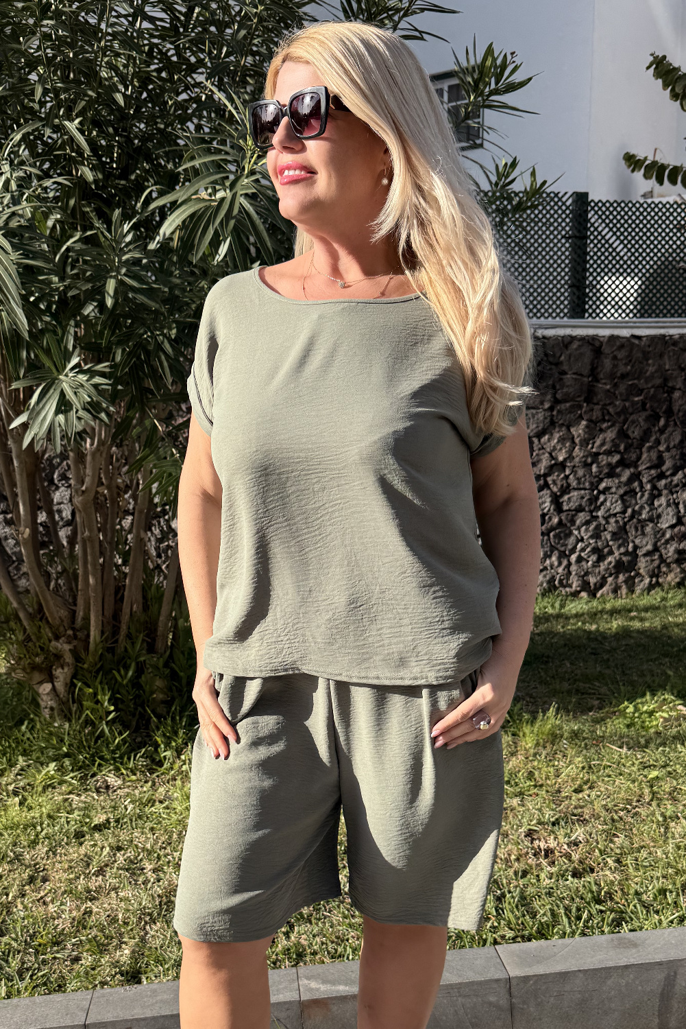 H00021 - Short Oliva khaki