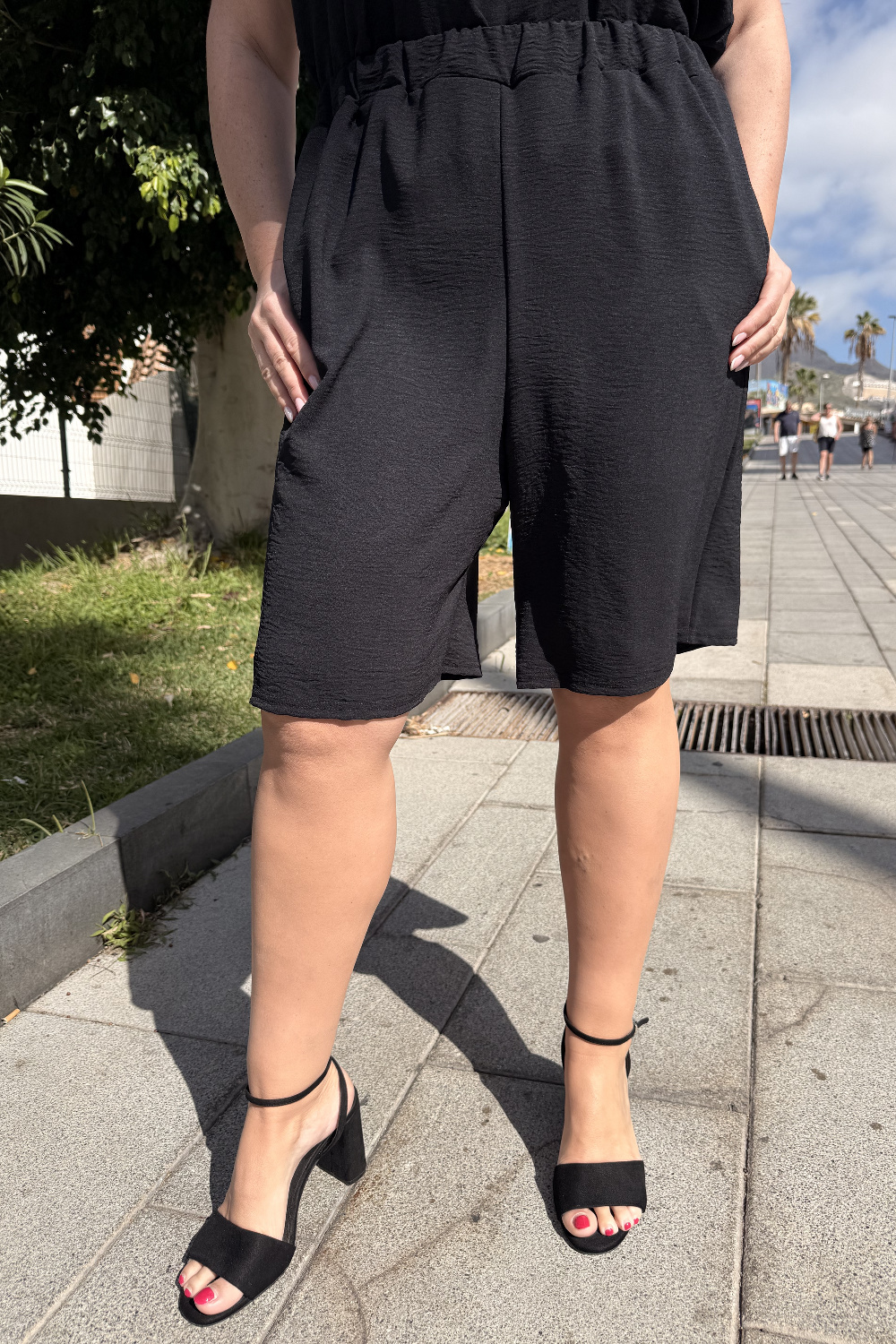 H00023 - Short Yinyan