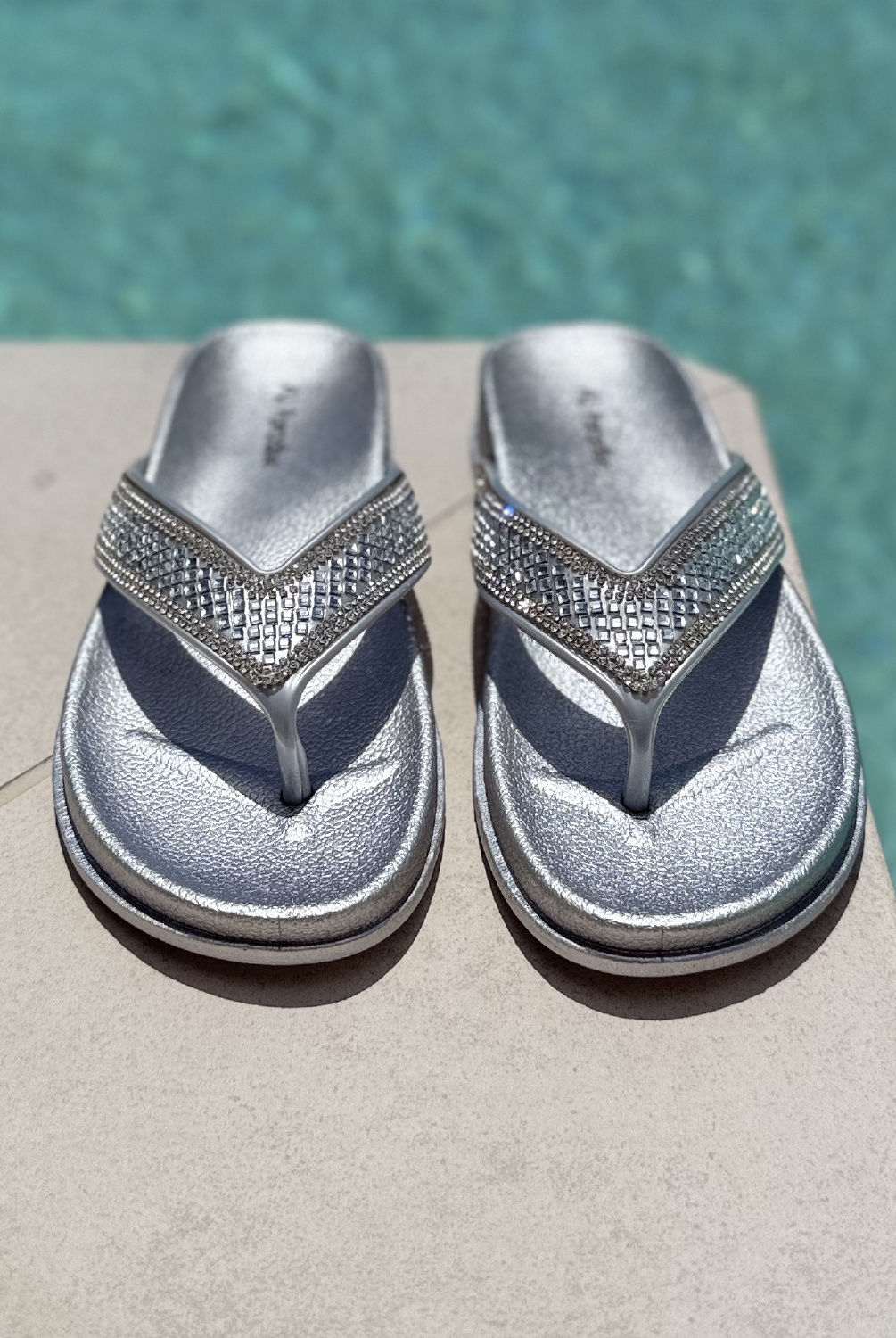 II0018 - AL 15733 Cholas brillo plateado 