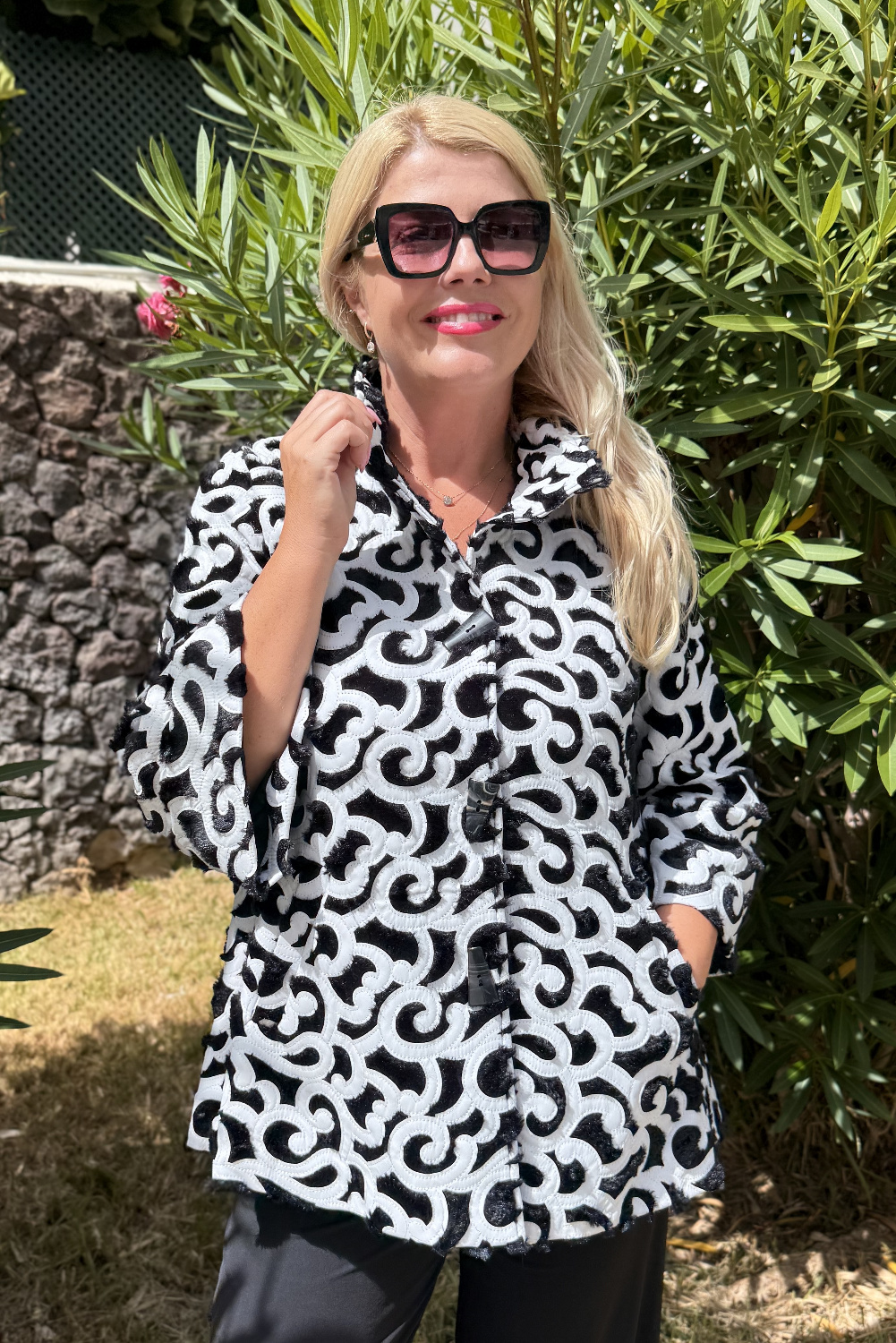 J00142 - Chaqueta Glamour