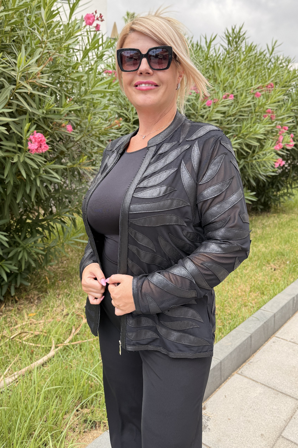 J00143 - Chaqueta Glamour