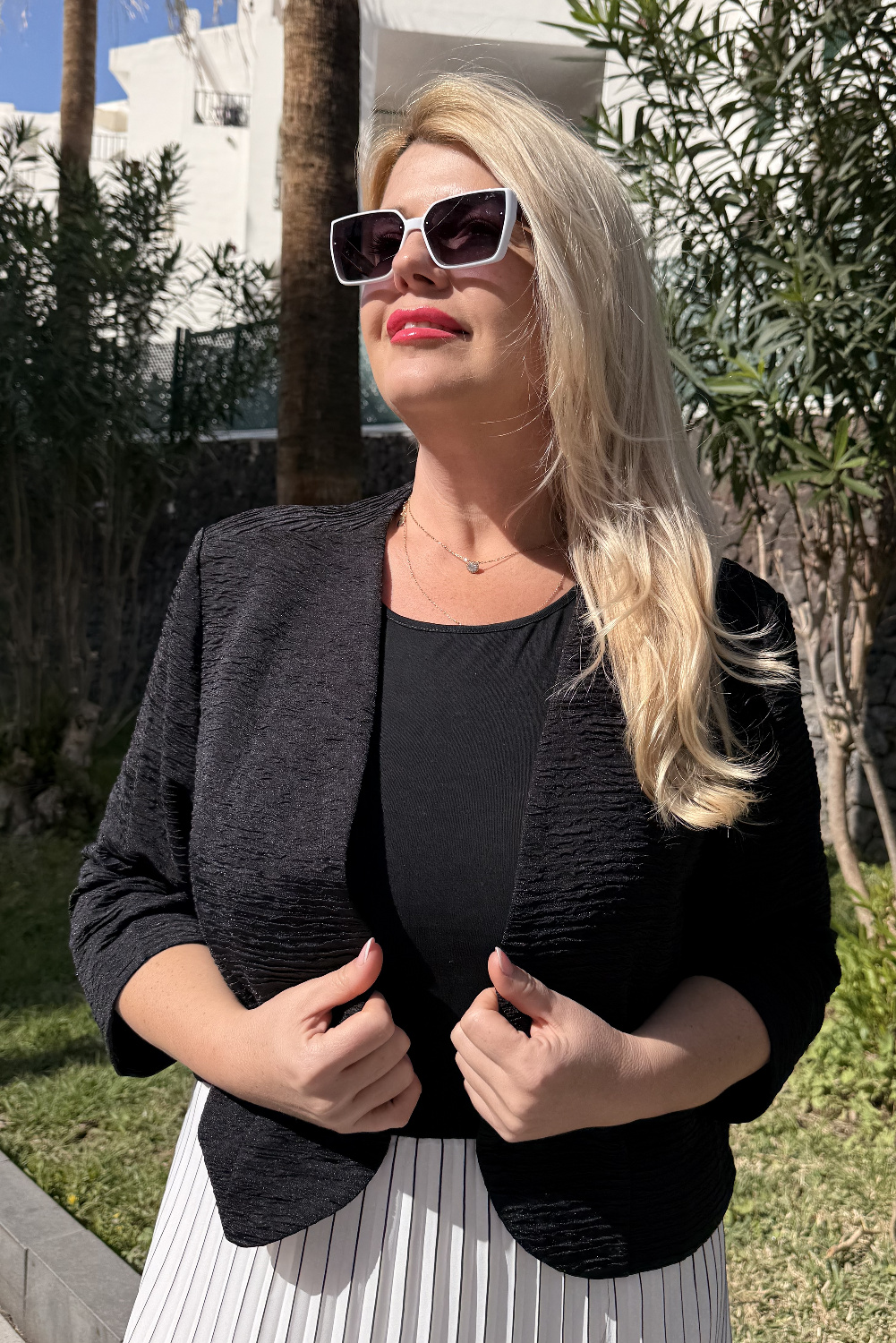 J00161 - Chaqueta Yinyan